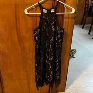 Black Lace Sleeveless Cocktail Dress